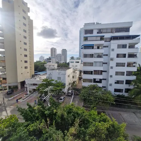 Apartment Turistico Piso 5 *