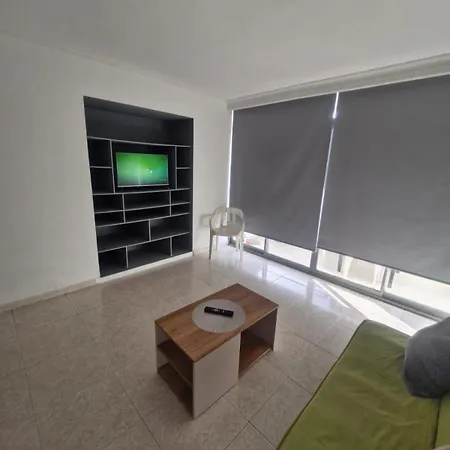 Turistico Piso 5 Apartment *